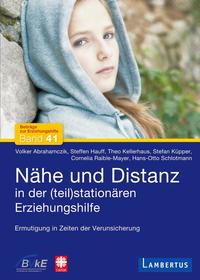 Vorderes Coverbild Nähe und Distanz in der (teil)stationären Erziehungshilfe